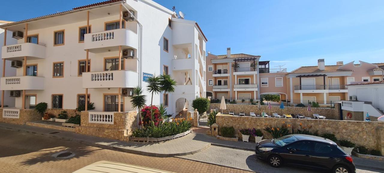 Apartamentos Cabrita Olhos de Agua  Exterior photo