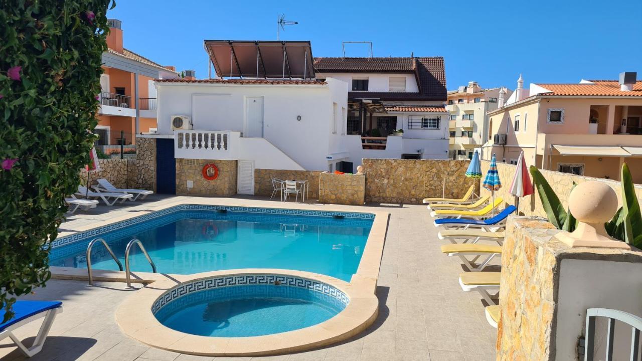 Apartamentos Cabrita Olhos de Agua  Exterior photo