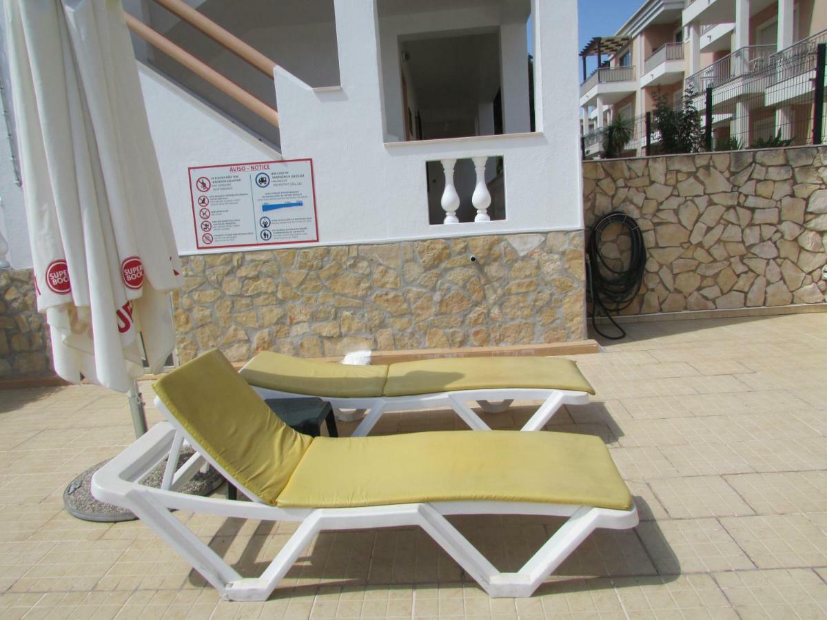 Apartamentos Cabrita Olhos de Agua  Exterior photo