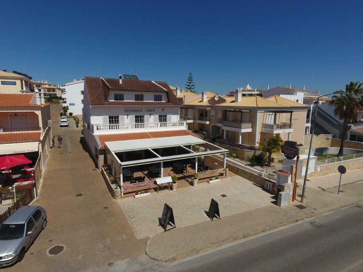 Apartamentos Cabrita Olhos de Agua  Exterior photo